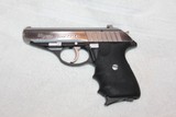 .380 SIG Sauer P 232 SLbeautiful 2 toned pistol. In excellent condition - 2 of 11