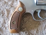 Smith & Wesson .38 Spl Model 60 Chiefs Special - 6 of 15