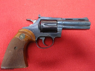 COLT DIAMONDBACK