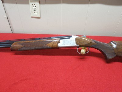 BROWNING Citori 725, 28 ga. Over
Under shotgun