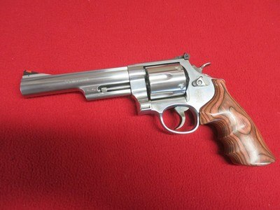 SMITH & WESSON MODEL 629-6