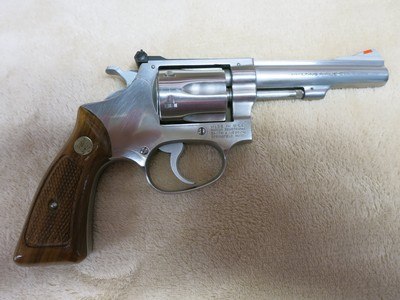 SMITH & WESSON MODEL 63 22/32 KIT GUN - Image 5 of 15