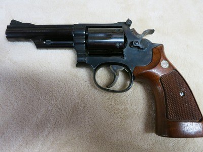 SMITH & WESSON MODEL 19-4 - Image 1 of 15