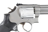 Smith & Wesson 617-2 .22 lr 10 Shot Like New - 3 of 9