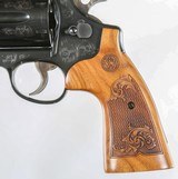 Smith & Wesson 29-10 Engraved .44 mag - 11 of 20