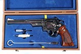 Smith & Wesson 29-2 .44 mag Excellent Cased - 1 of 15