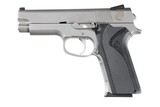 Smith & Wesson 4046 Pistol .40 s&w - 3 of 8