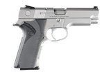 Smith & Wesson 4046 Pistol .40 s&w - 3 of 7