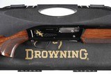 Browning Maxus Semi-Automatic Shotgun, 12 Gauge - 2 of 16