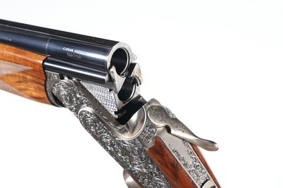 Caesar Guerini Maxum Over/Under Shotgun, 12 Gauge - Image 18 of 19