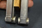 WIEMAR POLICE DWM ALPHABET LUGER……1928 “r” BLOCK…..FULL RIG WITH 2 MATCHING HAENEL POLICE MAGS…..MINT! - 23 of 25