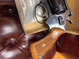 SMITH AND WESSON MODEL 34 .22 LONG RIFLE REVOLVER. - 6 of 17