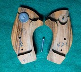 S&W Cocobollo J Frame Pistol Grips - 5 of 6