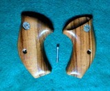 S&W Cocobollo J Frame Pistol Grips - 6 of 6