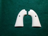 Genuine Ruger Bisley Custom Simulated Ivory Grips - 2 of 5