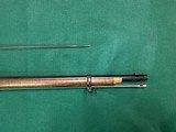1853 Enfield Percussion 58cal by ARMI SPORT Civil War Reproduction NEAR MINT with Bayonet - 6 of 19