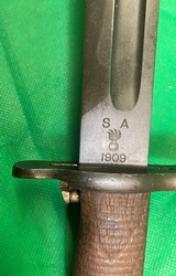 Very Nice WW1 / WW2 US M1905 Bayonet w MK1 Scabbard - SA 1909 - 8 of 13