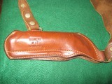 VINTAGE Bianchi #17 Medium Auto Agent Shoulder Holster Rig - 7 of 8