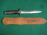 RARE ORIGINAL WW2 US MILITARY CASE FIGHTING KNIFE DAGGER AND LEATHER SHEATH - 3 of 7