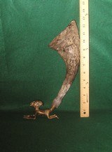 Antique African Carved Horn with Brass Figure - 3 of 12