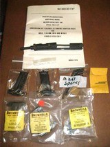 US MILITARY ISSUE CONVERSION KIT (CAL. .22 RIMFIRE ADAPTER) M261 FOR M16 & M16A1 CAL.5.56 mm RIFLES - 1 of 16