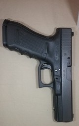 Clock 17 Gen4 9mm pistol - 4 of 14