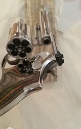 Smith & Wesson 19-4 ,357 magnum - 10 of 16