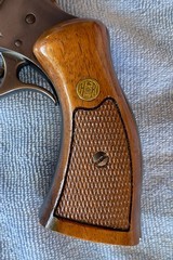 Harrington and Richardson Model 926 (1985) 5-shot revolver 38 S&W - 7 of 15