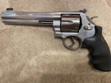 Smith and Wesson Model 629-6 .44Mag/.44Spl 6in. barrel with case and holster/belt - 2 of 6