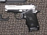 SIG SAUER TWO-TONE P-238 WITH LASER, HOSTER, NIGHTSIGHTS.... NICE PRICE! - 4 of 5