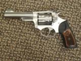 RUGER SP-101 FOUR-INCH 8-SHOT .22 LR REVOLVER! - 1 of 4
