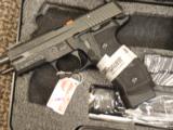 SIG SAUER P-226 TACOPS 9 MM PISTOL WITH FOUR 20-RD MAGS - 4 of 5