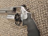 S&W MODL 686-PLUS 7-SHOT .357 MAGNUM RECEIVER WITH 6-INCH BARREL - 2 of 3