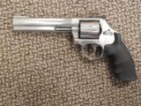 S&W MODL 686-PLUS 7-SHOT .357 MAGNUM RECEIVER WITH 6-INCH BARREL - 1 of 3