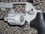 S&W MODL 317 REVOLVER 10-SHOT .22 LR 3-INCH "KIT GUN" - 5 of 6