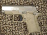 COLT MUSTANG XSP WITH FDE (Flat Dark Earth) and STAINLESS FINISH - 1 of 4