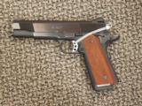 LES BAER CUSTOM CARRY 1911 PISTOL IN .45 ACP - 1 of 5