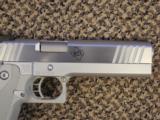 STI 5.0 EXECUTIVE 9 MM CHROME 17-ROUND WIDE-BODY PISTOL - 6 of 6