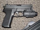 SIG SAUER P-229 TACPAC 9 MM WITH 3 MAGAZINES, LASER/LIGHT, AND HOLSTER - 4 of 5