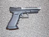 GLOCK 17 in 9 MM WITH FULL-CUSTOM ZEV KIT and THREADED BARREL ALL NEW - 5 of 5