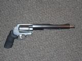 S&W .500 MAGNUM PERFORMANCE CENTER 