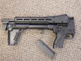 KEL-TEC SUB 2000 GEN 2 FOLDING CARBINE IN .40 FOR GLOCK MAGAZINES - 2 of 4