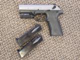 BERETTA PS4 STORM IN .40 S&W WITH THREE MAGAZINES AND LASER - 1 of 6