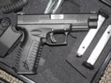 SPRINGFIELD ARMORY XDM-45 PISTOL WITH 4.5-INCH BARREL AND THREE HIGH-CAP 13-ROUND MAGAZINES - 5 of 6