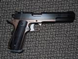 DAN WESSON 1911- 6 of 7