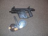 KRISS-VECTOR 9 MM PISTOL WITH OPTIONAL 100-ROUND DRUM MAGAZINE - 2 of 4