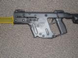 KRISS-VECTOR 9 MM TACTICAL CARBINE WITH TELESCOPING STOCK - 3 of 5