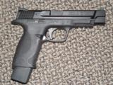 S&W M&P 40 PRO SERIES 