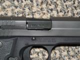 SIG SAUER P-938 PISTOL WITH NIGHT-SIGHT 9 MM - 2 of 6