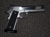 DAN WESSON CUSTOM 1911 .45 ACP PISTOL WITH FOUR MAGAZINES - 5 of 8